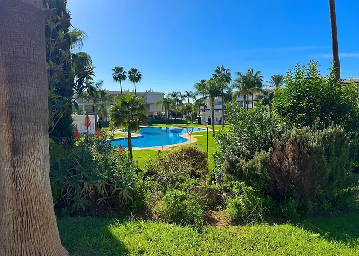 Lejlighed Lor 82f Super En Lorcrimar Cerca De Banus *